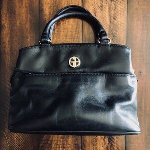 Giani Bernini black leather handbag